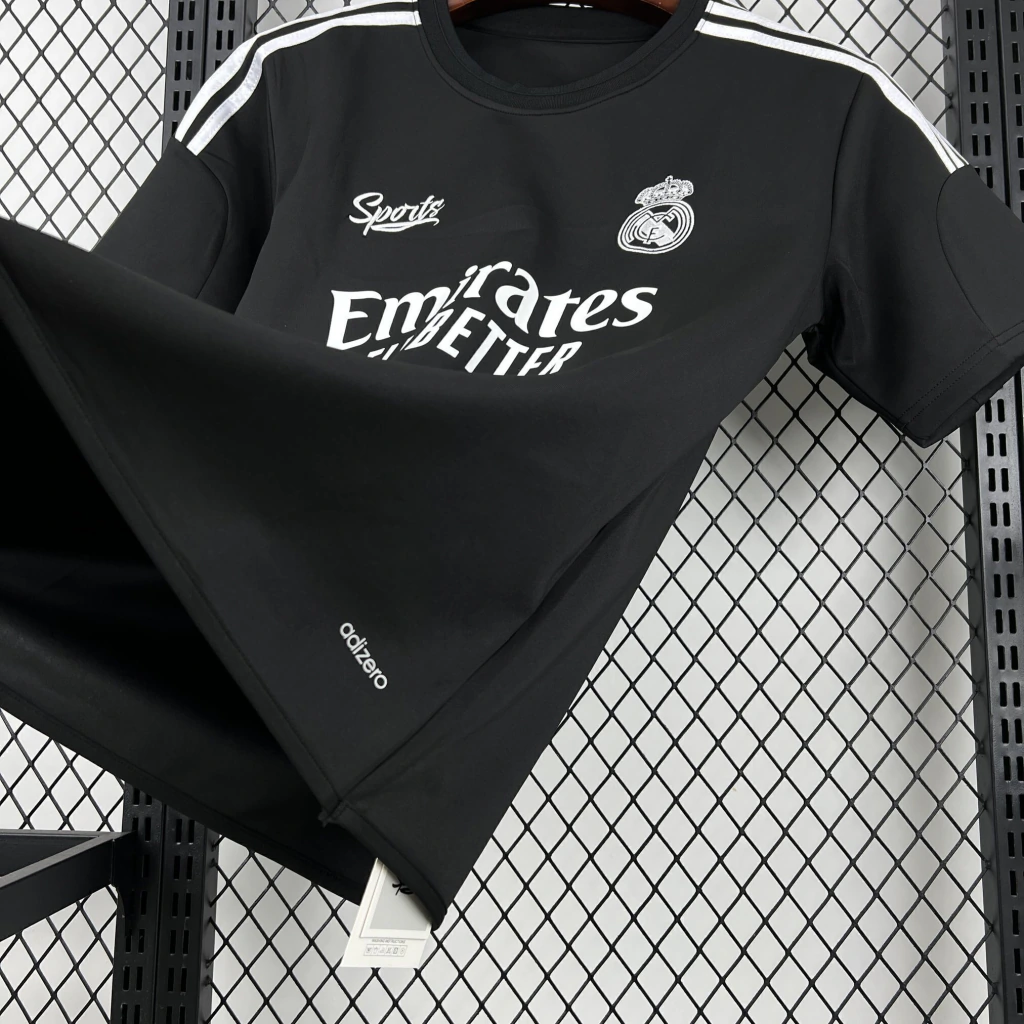 2026 Real Madrid Concept Black Jersey — foto 3