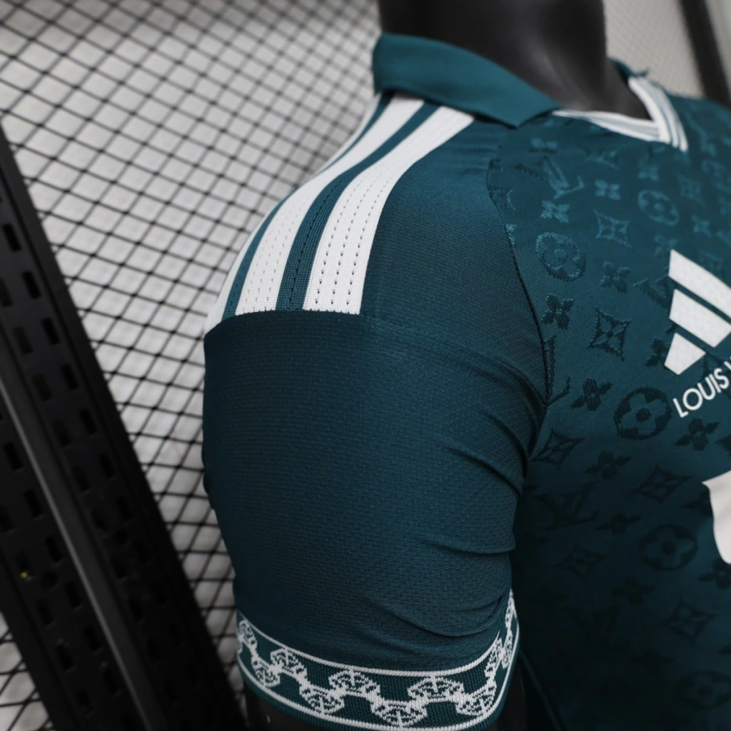 2026 Real Madrid Green Jersey — foto 5