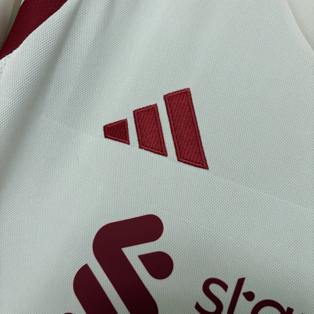 25/26 Liverpool Away Jersey — foto 4