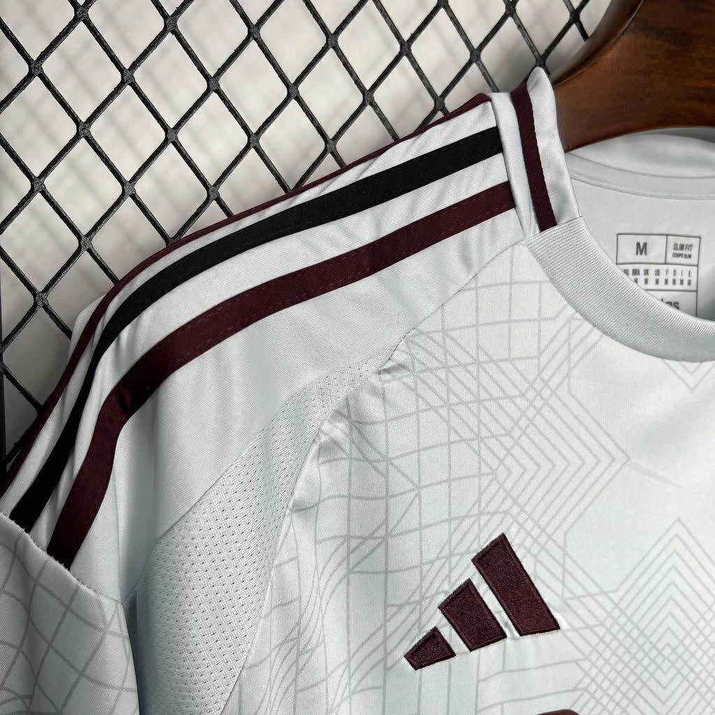 24/25 Ajax Third Jersey — foto 4