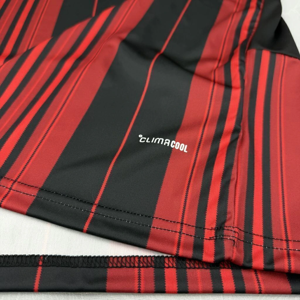 26/27 Eintracht Frankfurt Home Jersey — foto 7