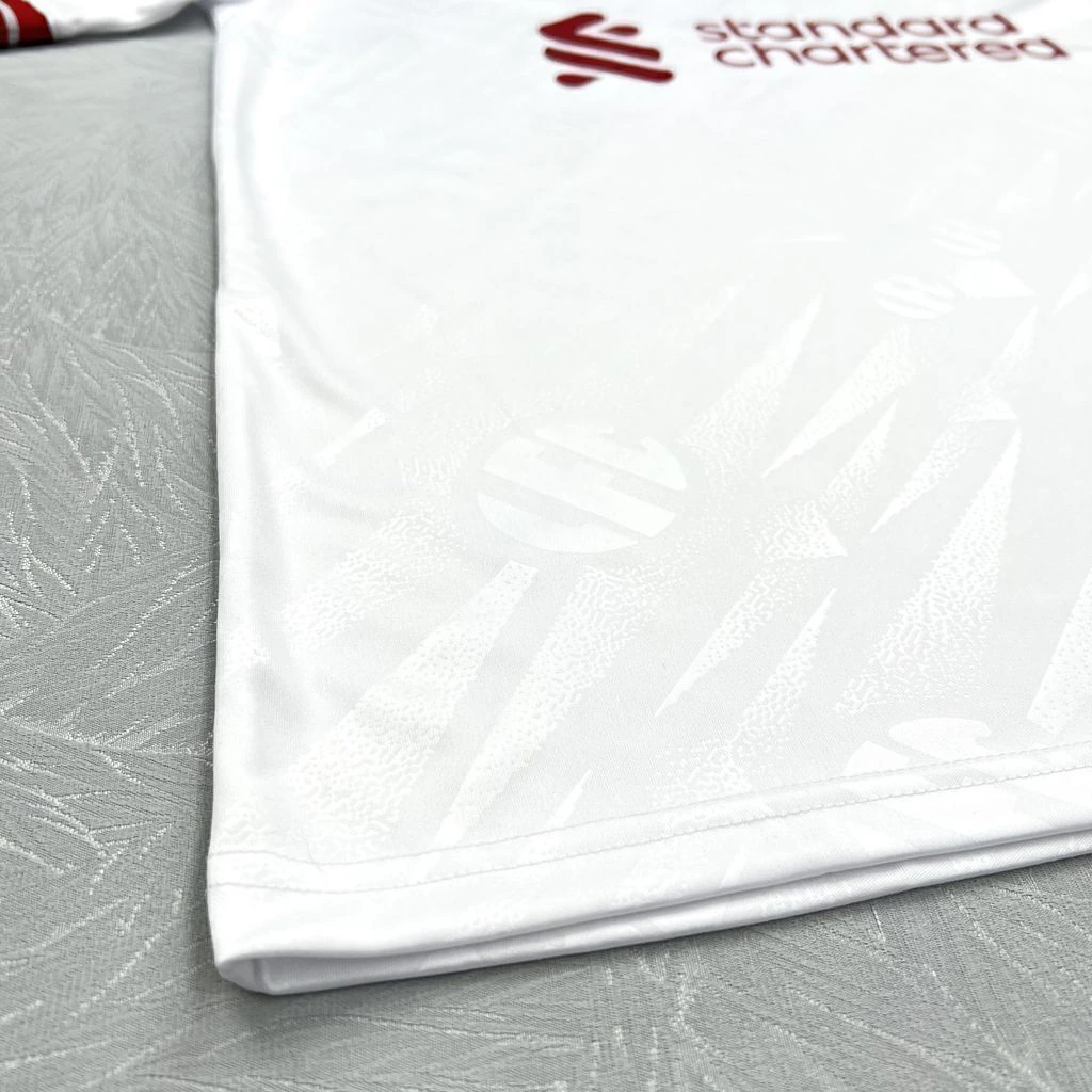 26/27 Liverpool Away Jersey — foto 10