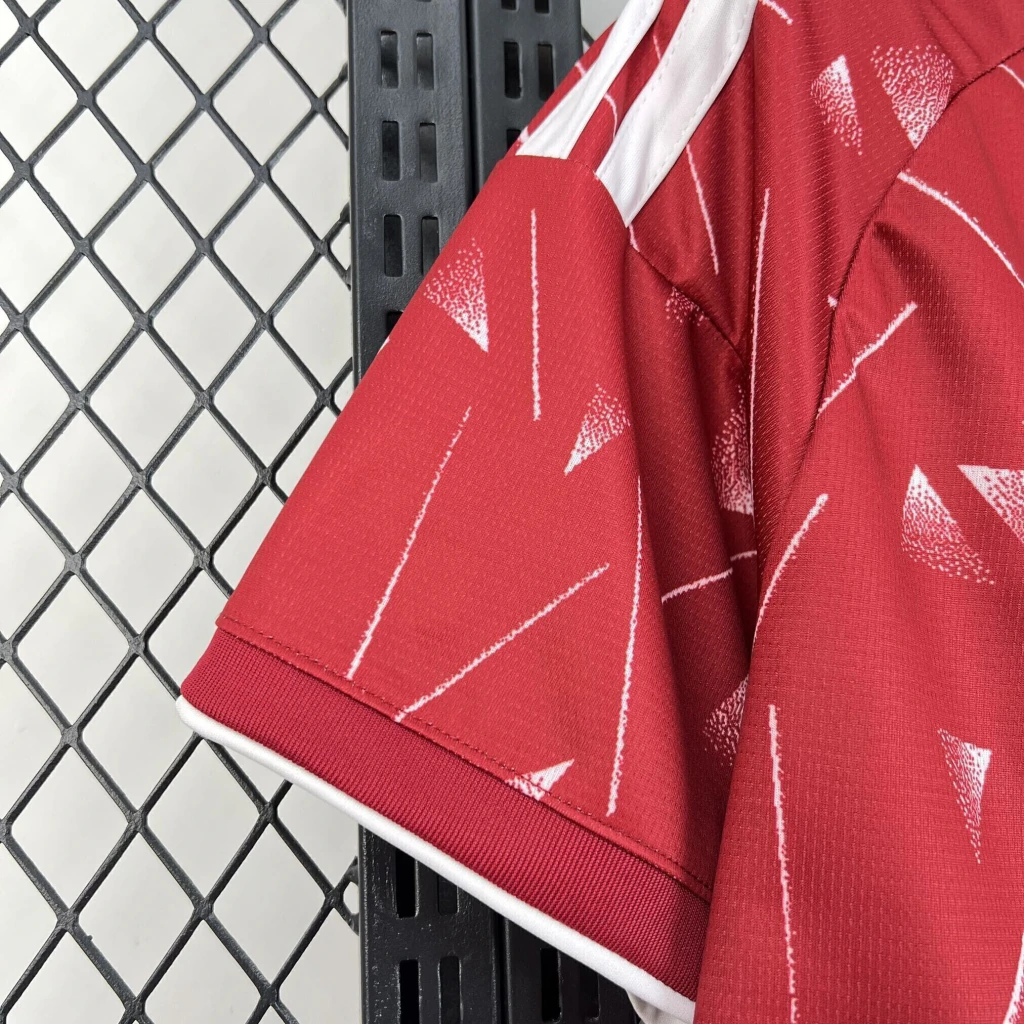26/27 Liverpool Home Jersey — foto 7