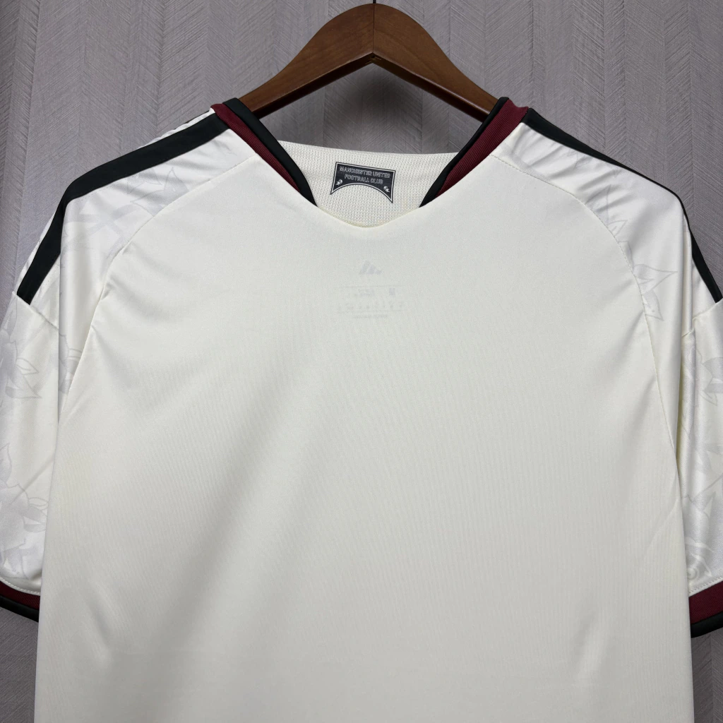 26/27 Manchester United Third Jersey — foto 3