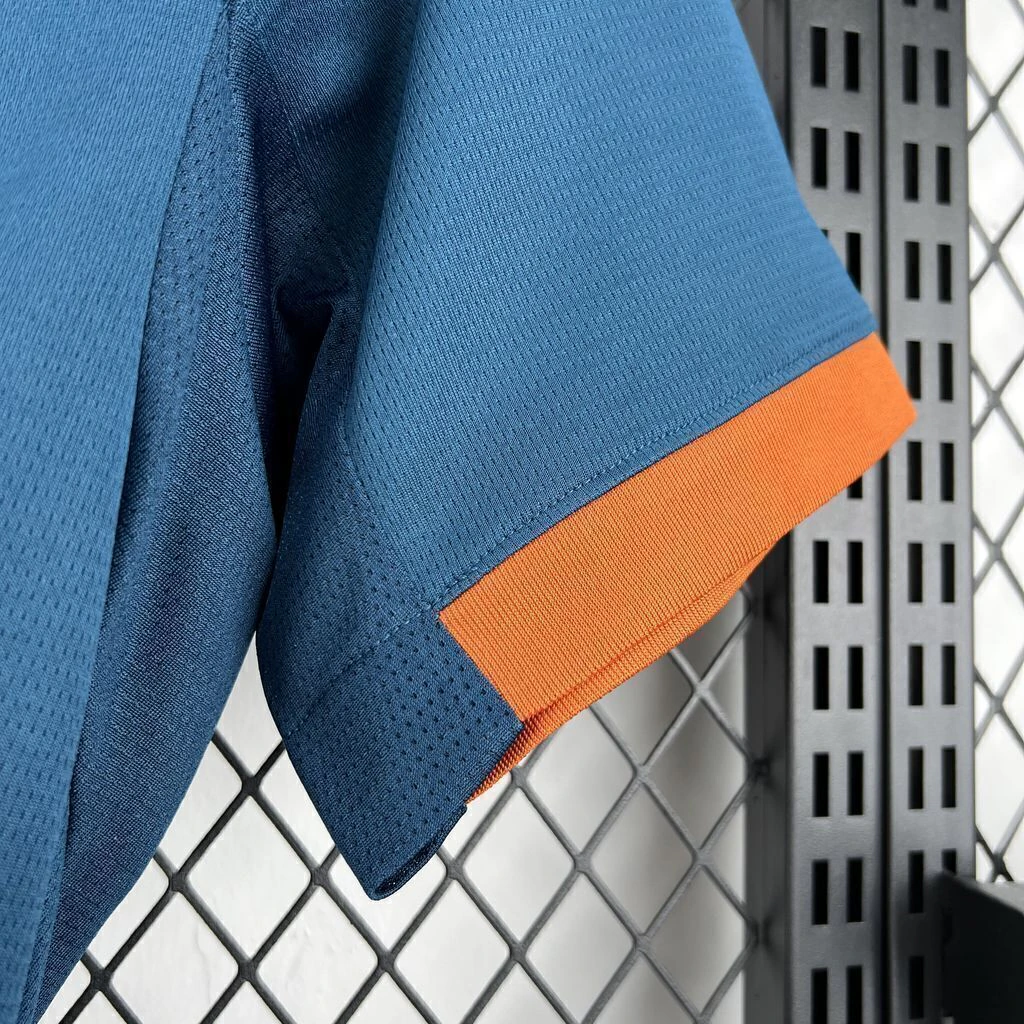 26/27 Valencia Away Jersey — foto 4