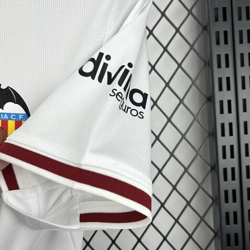 26/27 Valencia Home Jersey — foto 4
