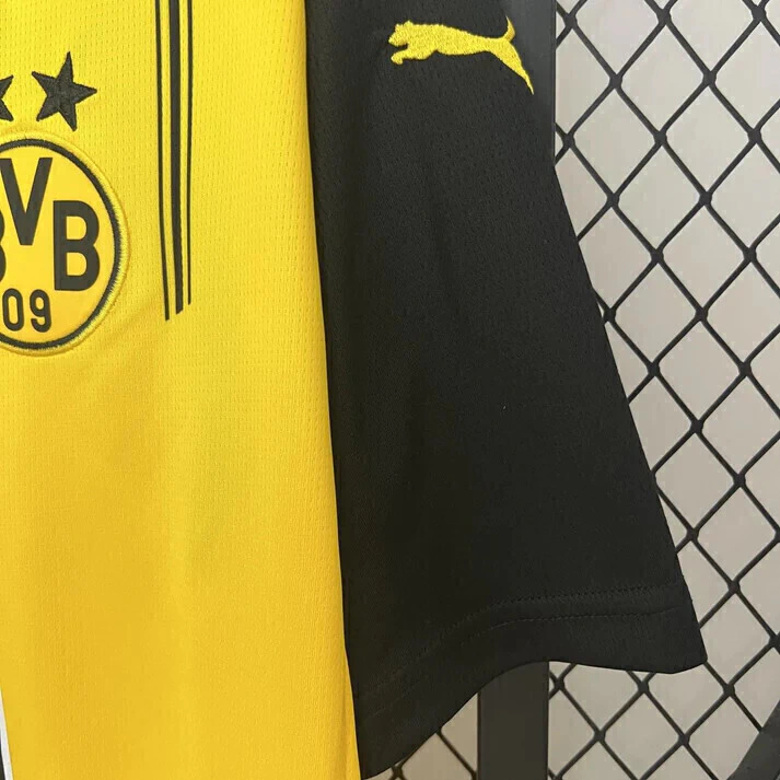 24/25 Borussia Dortmund Home Jersey — foto 4