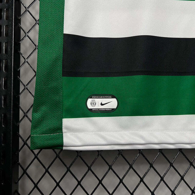 24/25 Sporting Lisbon Home Jersey — foto 3